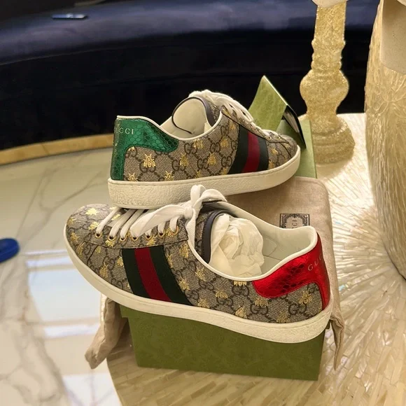 WOMEN'S (unisex) ACE GG SUPREME GUCCI SNEAKER WITH BEES - Picture 8 of 8